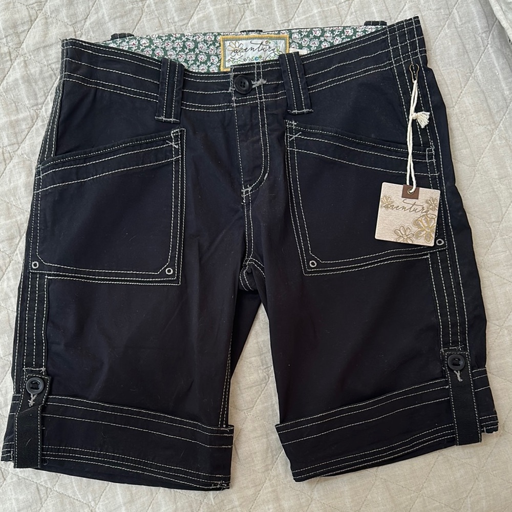 Aventura Black Bermudas with White Stitching